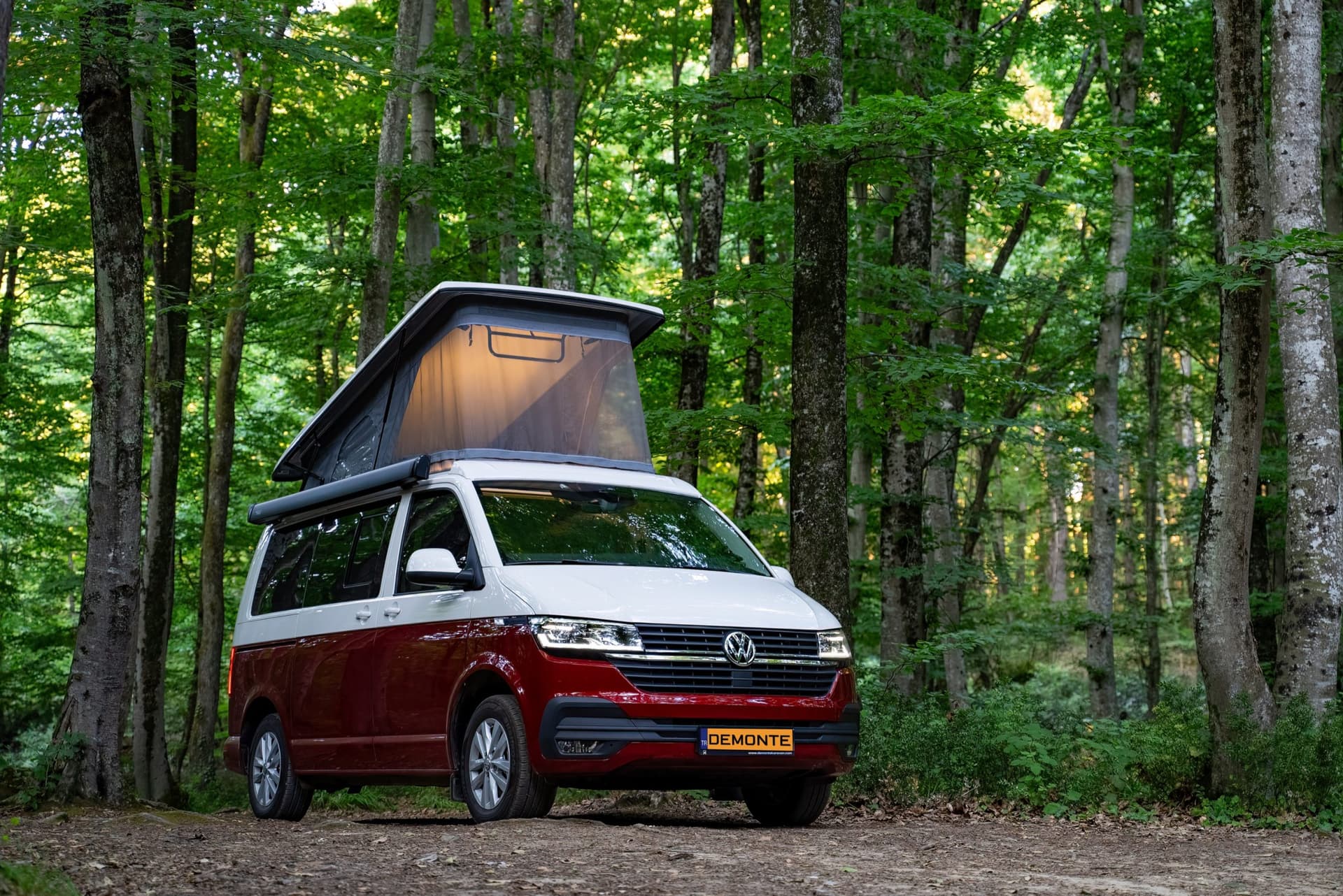 VW Transporter Model C karavan